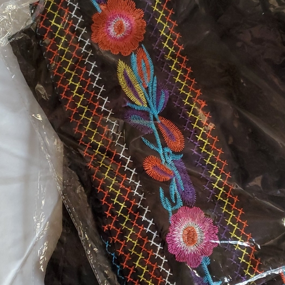 Embroidered midi tie neck dress one size - Picture 9 of 12